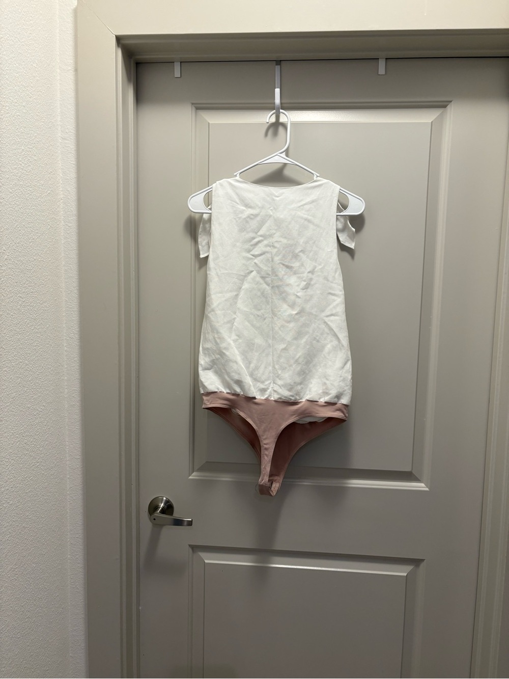White Tie-Shoulder Amanda Uprichard Amari Bodysuit NWT Size M - Picture 4 of 6